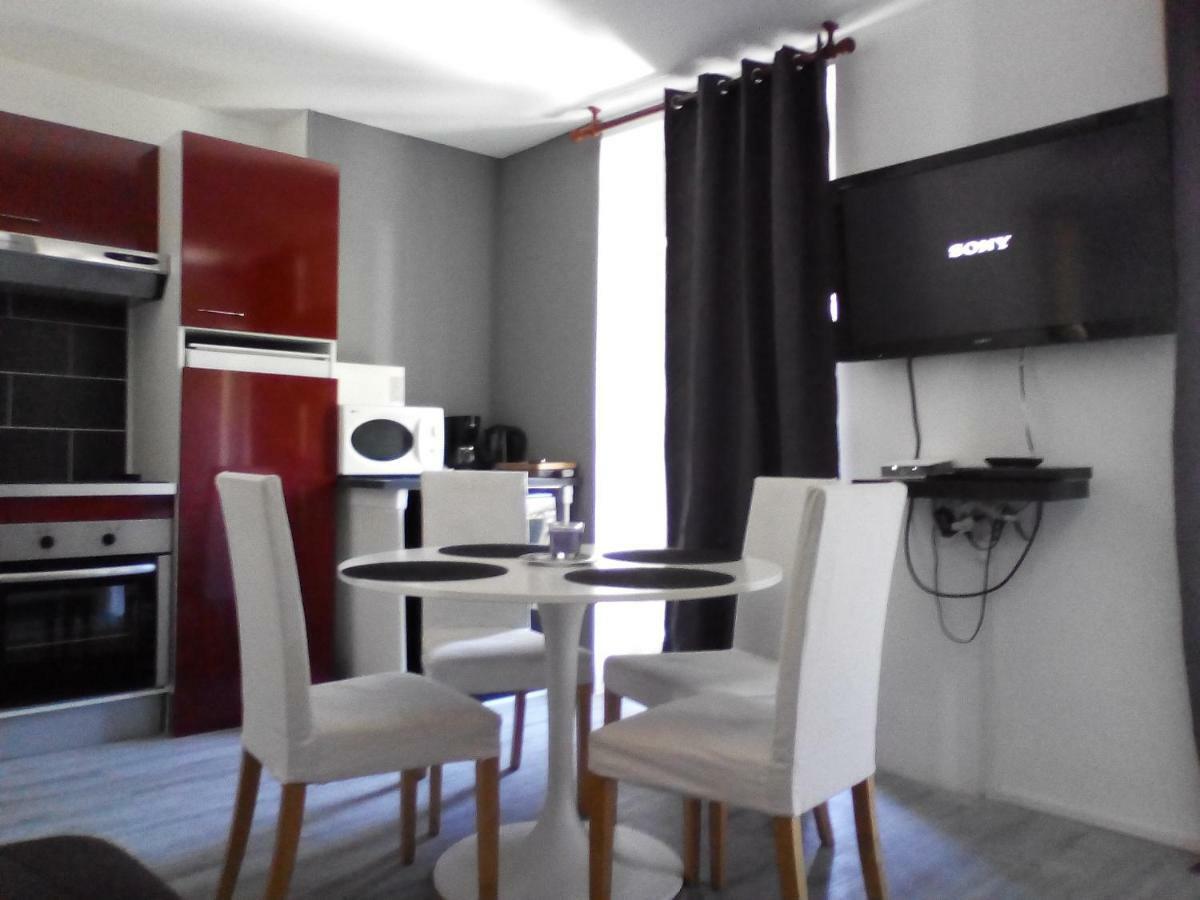 Appartement Residence Les Acacias Ax-les-Thermes Eksteriør bilde